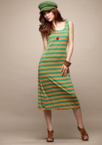 Zielona Wygodna Letnia Maxi Sukienka w Pomarańczowe Pasy
