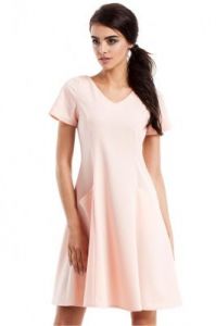 Różowa Modelująca Sukienka z Dekoltem V z Kieszeniami