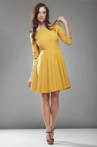 Żółta Klasyczna Wizytowa Sukienka z Szerokim Dołem